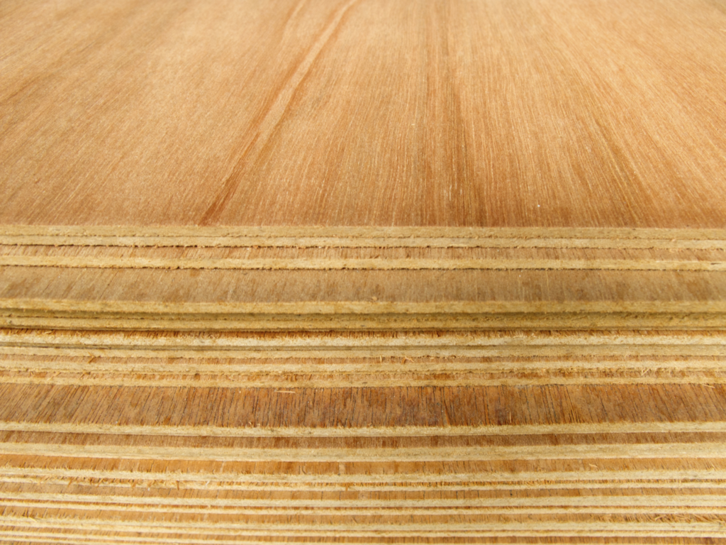 Which is better, ACX or BCX plywood?