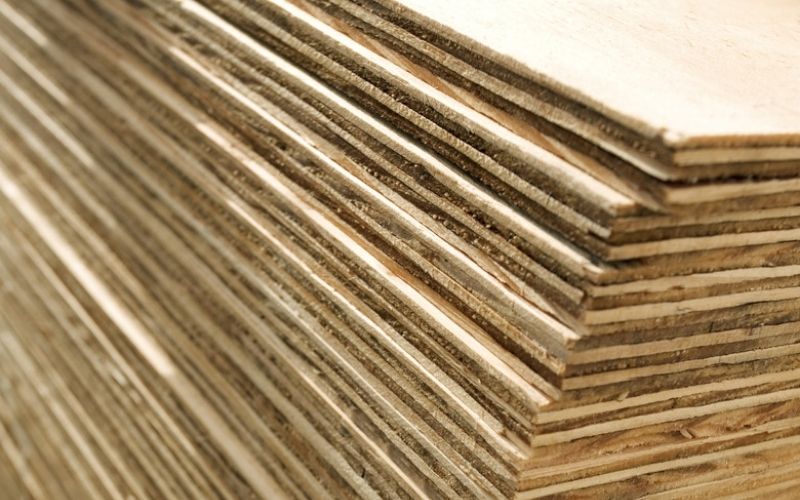 Can you use joint compound on plywood walls?