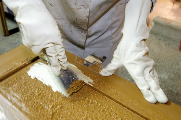 Types of Chemical Wood Strippers