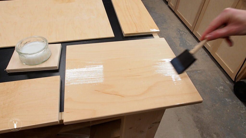Should you seal both sides of plywood?