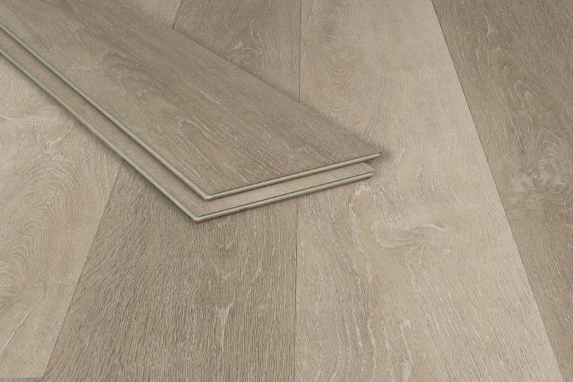 The typical price for a Luan flooring