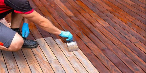 Pros and cons of deck stains