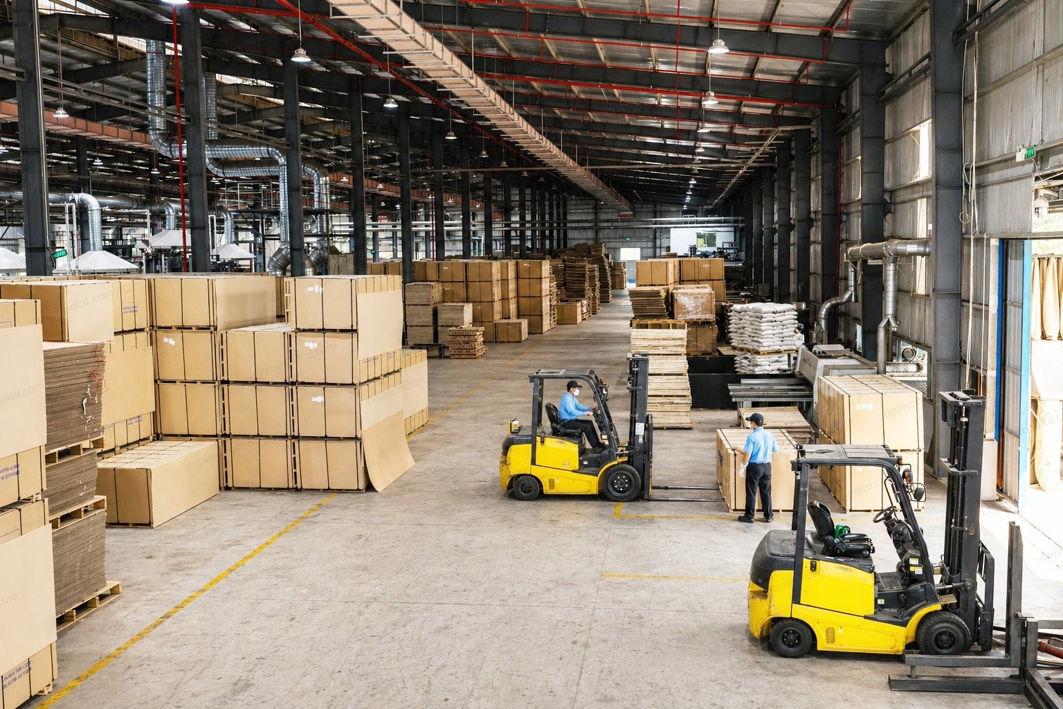 Packaging & shipping — Vinawood production process